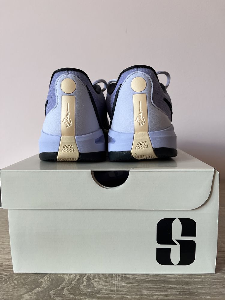 Баскетболни обувки Nike Sabrina 1