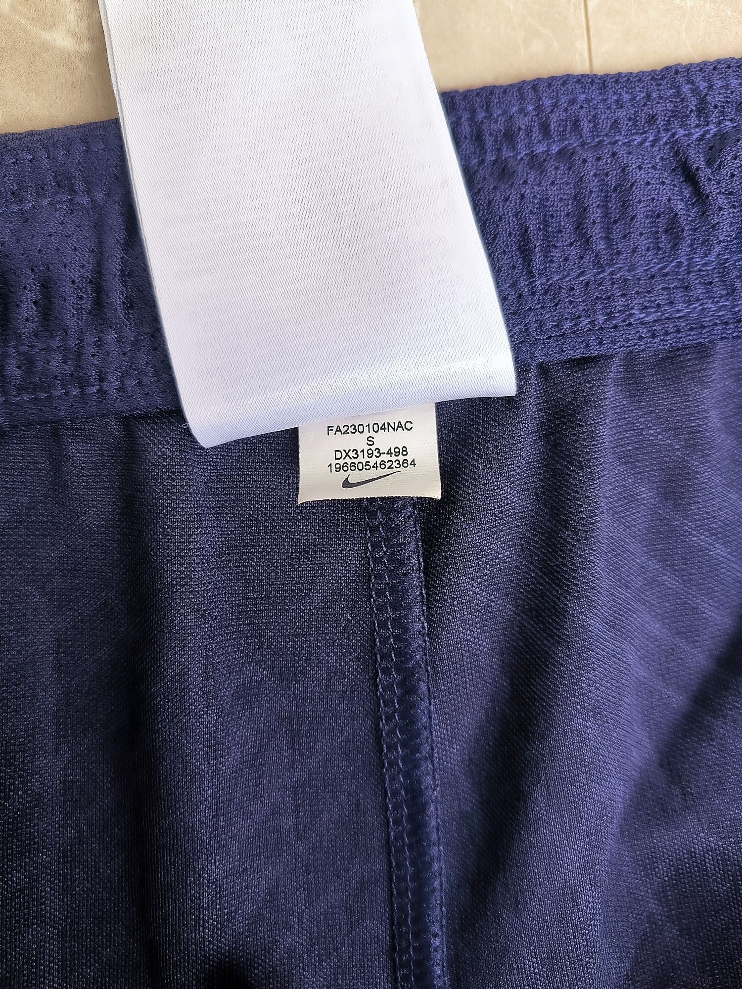 Шорти Nike Paris Saint-Germain S размер