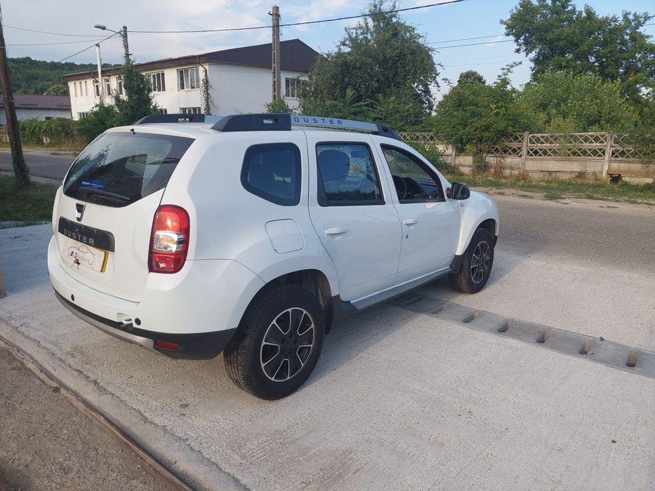 Dezmembrez Dacia Duster 2016 1.5 dci 110 cp euro 6