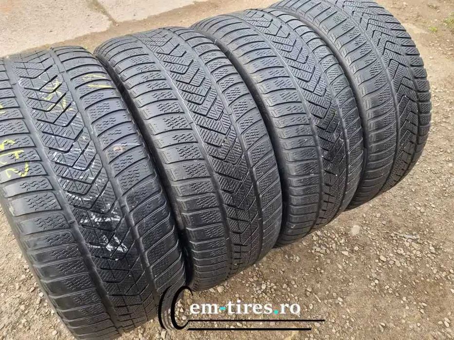 SET 4 Anvelope Iarna 275/45 R20 PIRELLI Scorpion Winter 110V - Runflat
