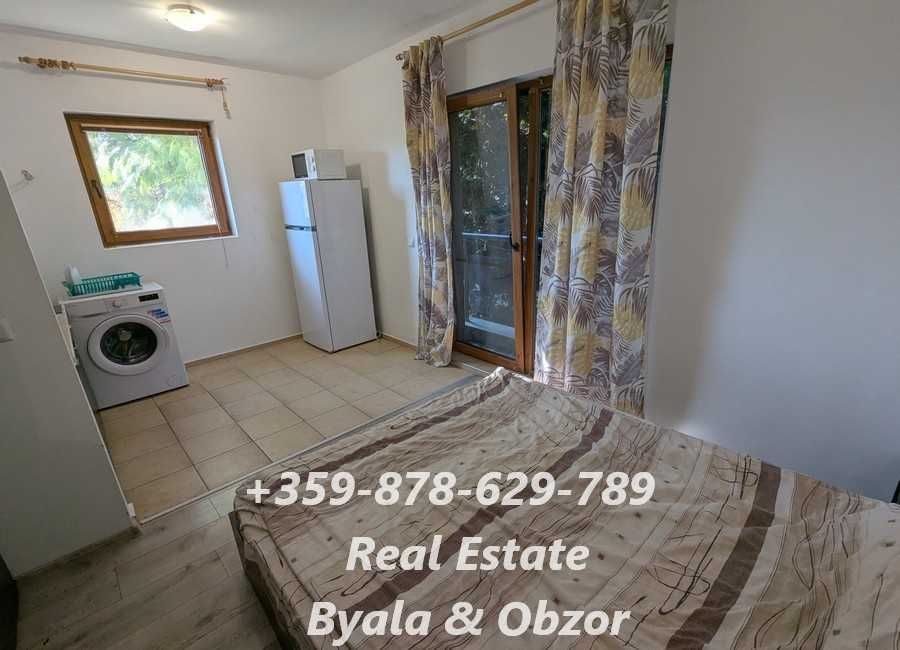 Едностаен апартамент в централна част на гр.Бяла