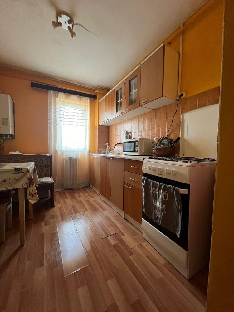 Apartament de vanzare .