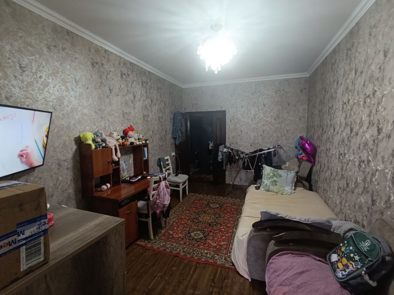 Продаю 1² комнатную квартиру Сергели 5