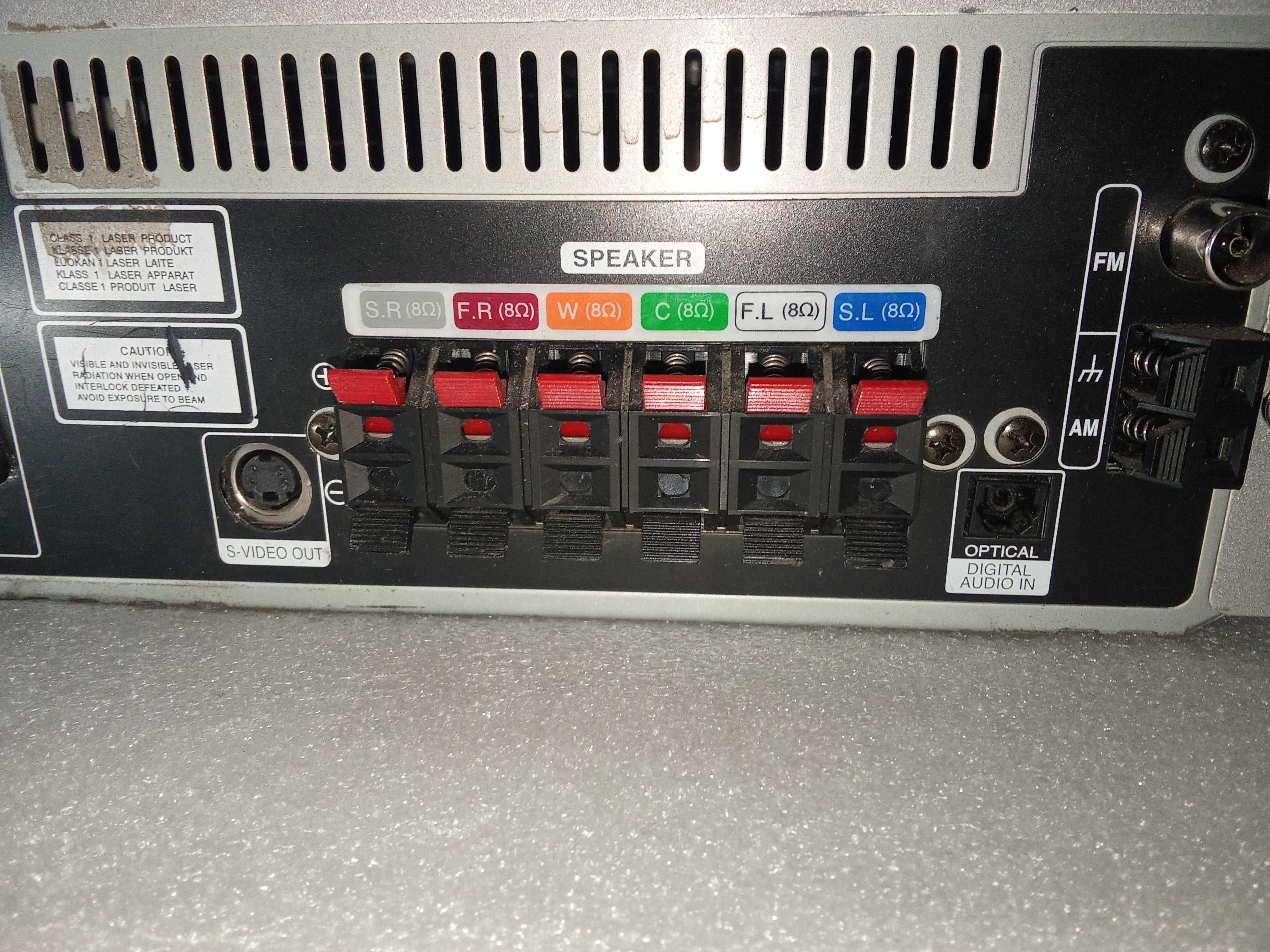 DVD-VCR Universum за части