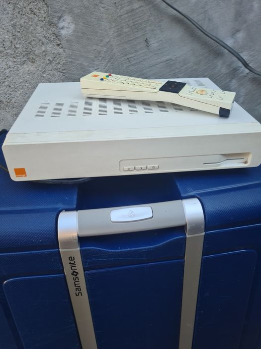 Receiver TV Orange Satellite
