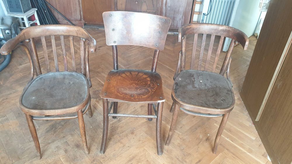 Дървени виенски (трапезни) столове от соца!