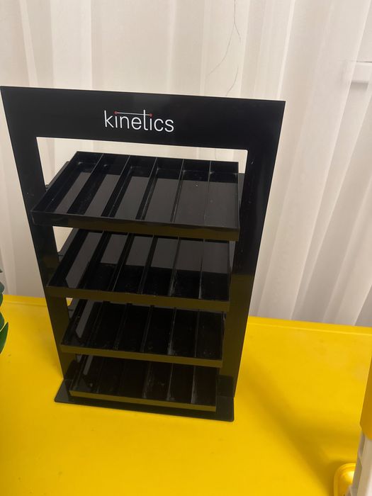 Полка для лаков Английского брэнда Кинетикс