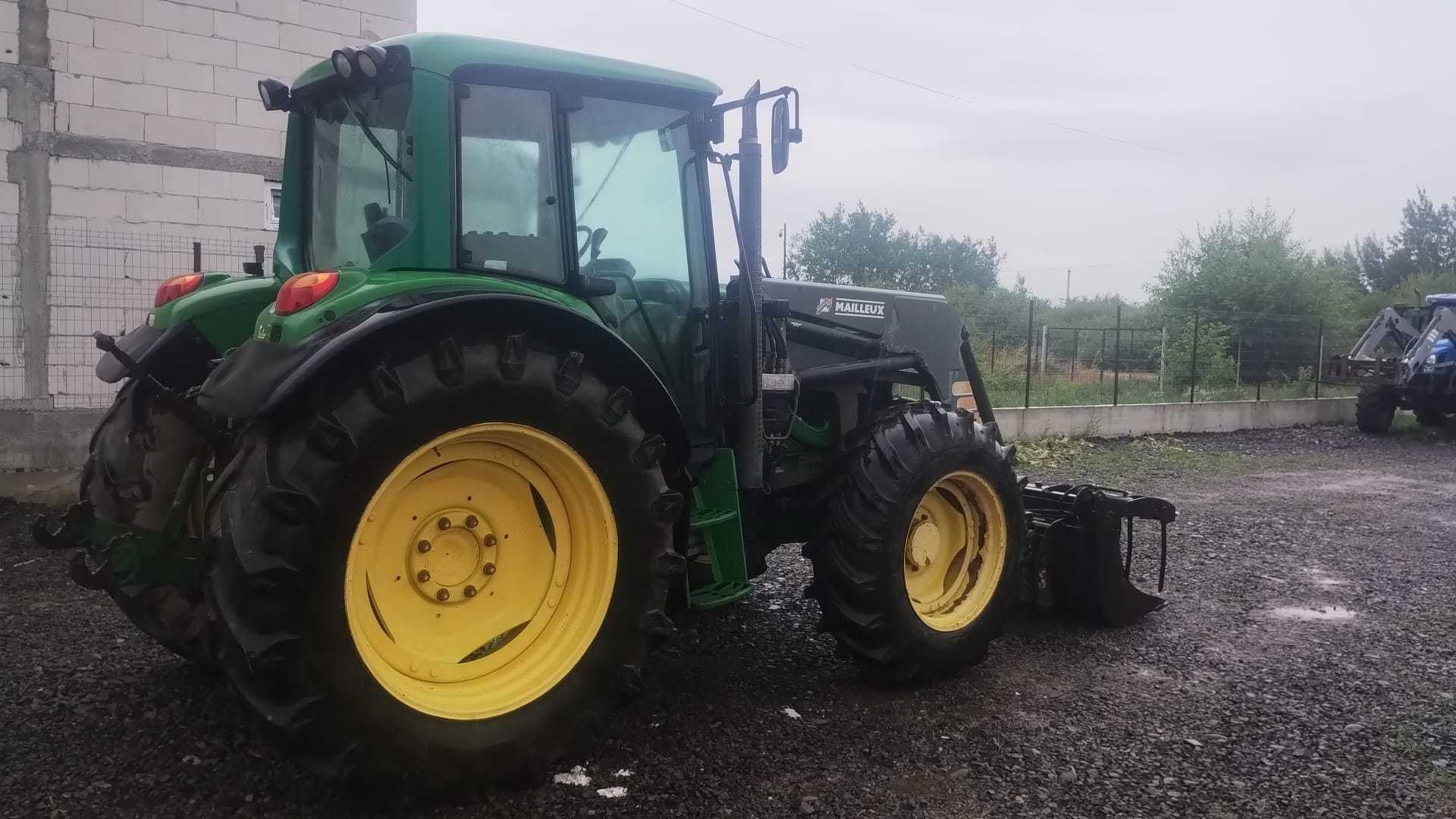 Tractor John Deere 6420 cu încărcător