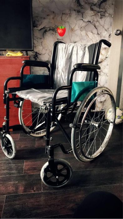 Инвалидная коляска