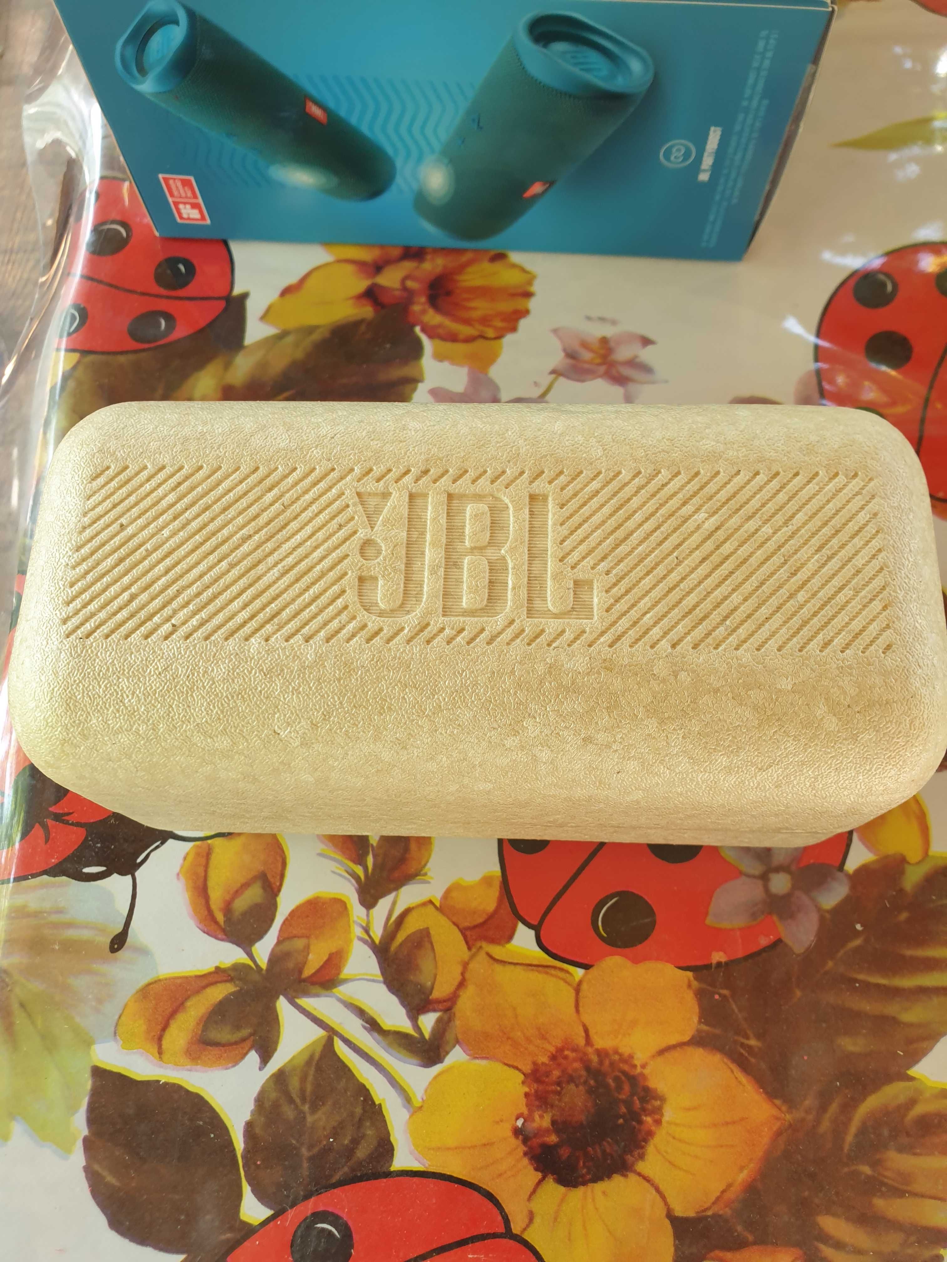 Jbl bluetooth speaker