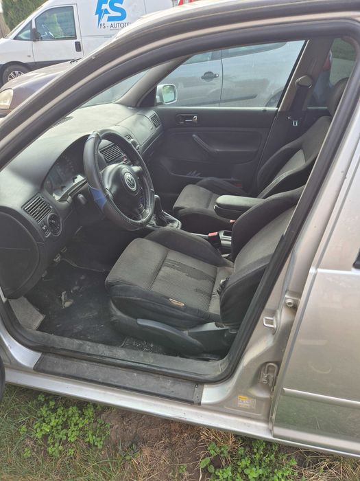 Golf 4 1.9 TDI pentru dezmembrări