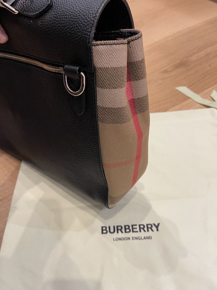 Burberry Чанта