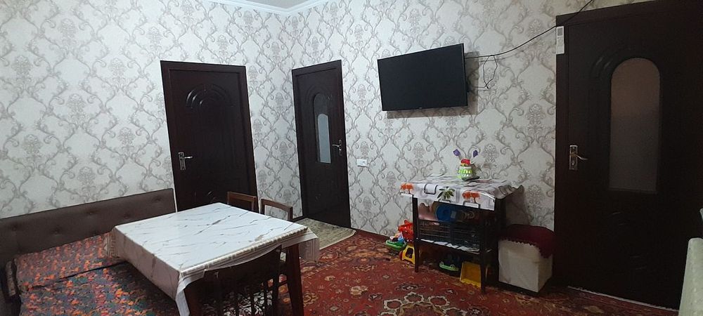 Чиланзар 7 квартал 2в3/4/4 панельный дом с балконом 1,5/3