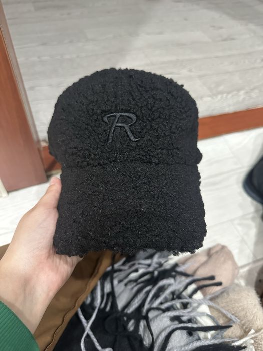 продам зимнюю кепку