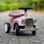 Masinuta premergator Kinderauto BJ665 Baby Car cu roti moi Pink