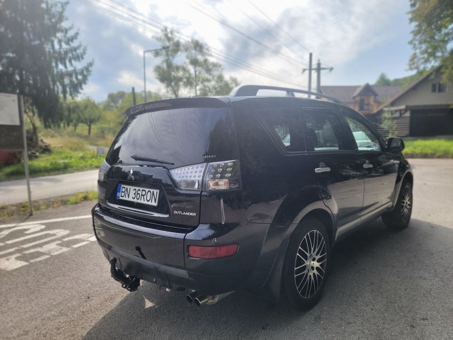 Mitsubishi Outlander 2.2