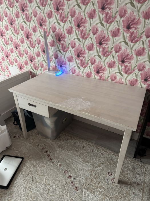 Стол компьютерный