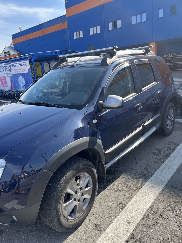 Vând Dacia duster 4*4! Km reali