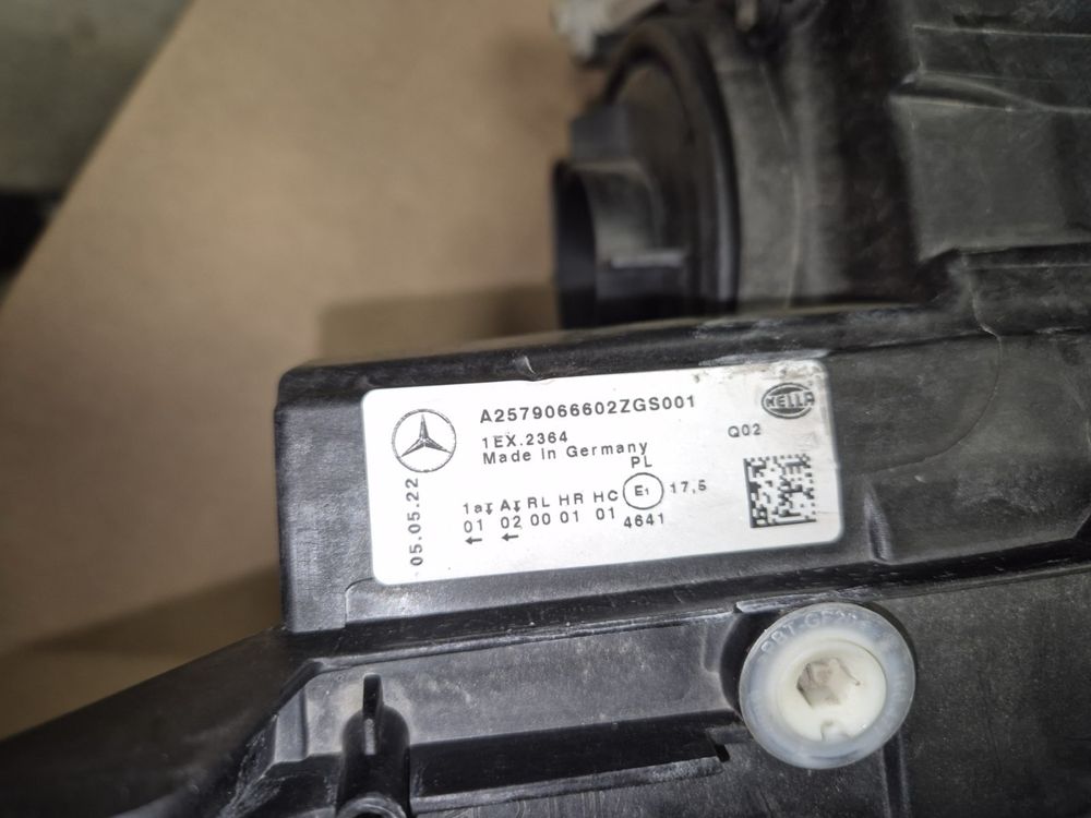 Mercedes Cls W257 Ляв Led Фар