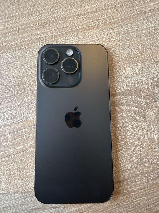 iPhone 15 PRO.