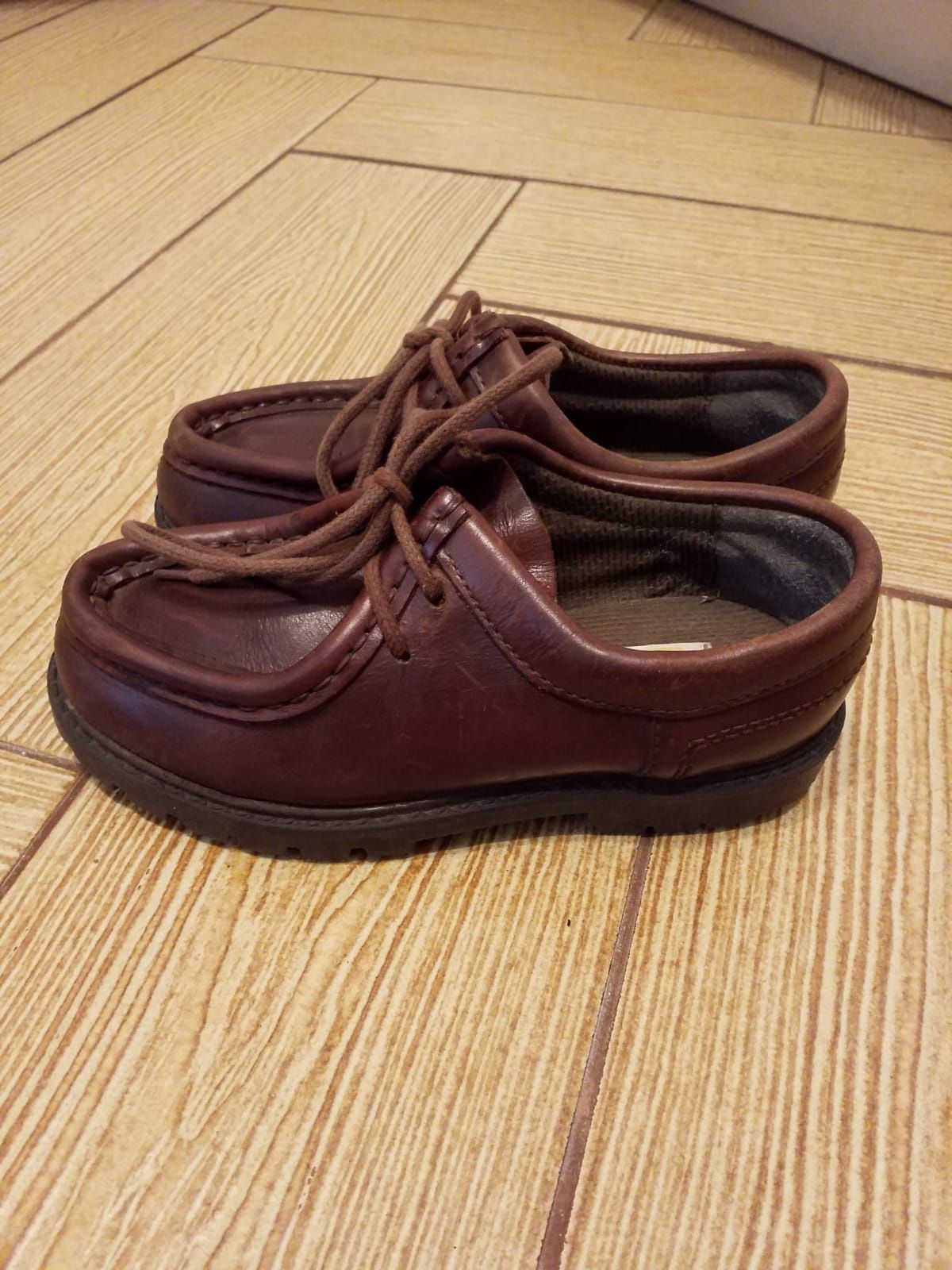 Pantofi Bata piele naturala marime 31.