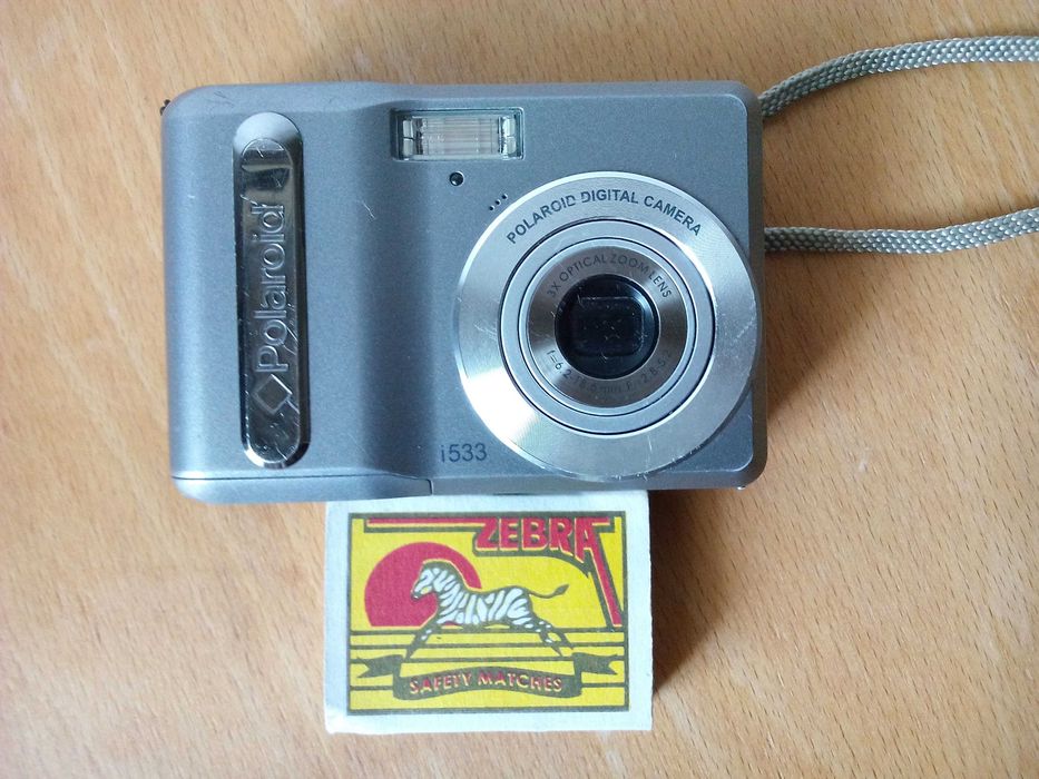 Фотоапарат Polaroid i533