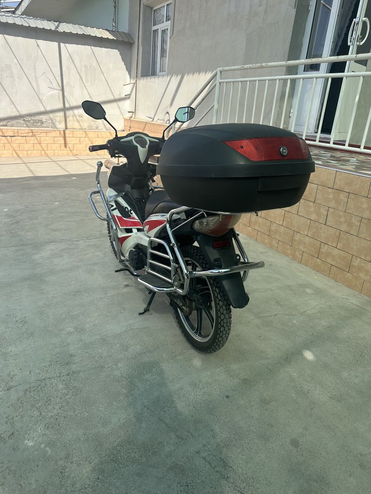 Bikeland repsol moped