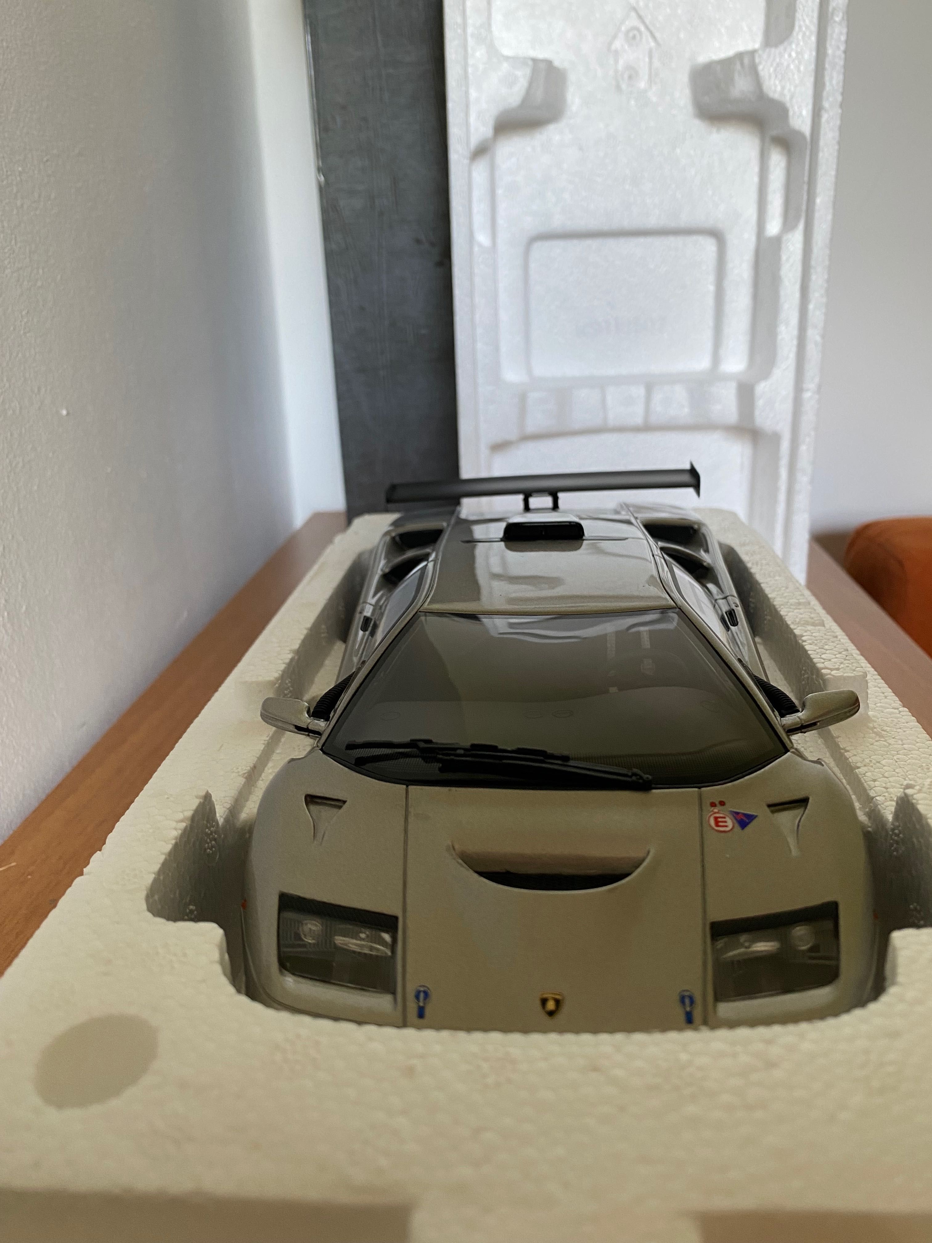 GT Spirit Lamborghini Diablo 1:18
