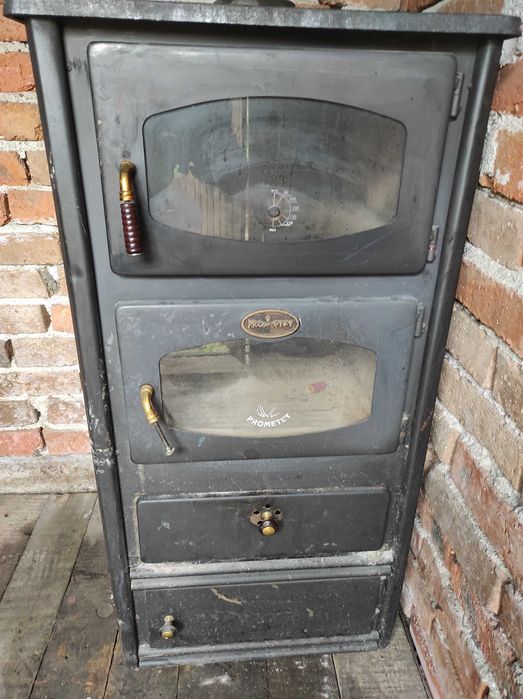 Печка-камина на дърва „Прометей“