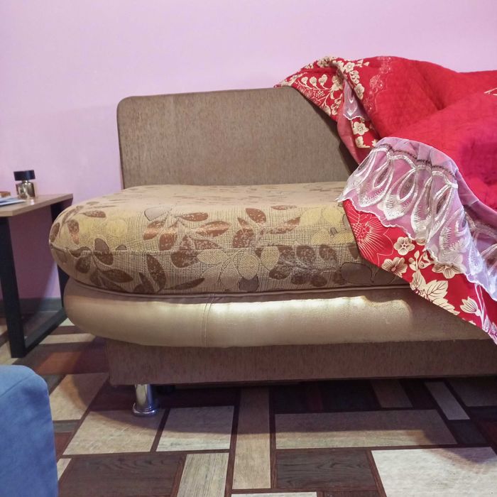 Продам диван раскошный
