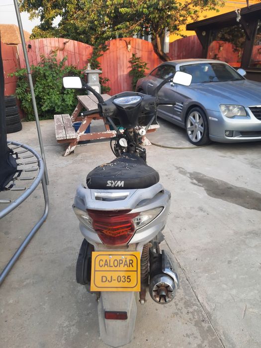 Vand scuter SYM 125cc, inmatriculat, la SUPER PRET!!