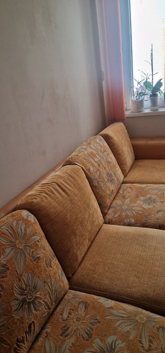 Ъглов диван разтегателен