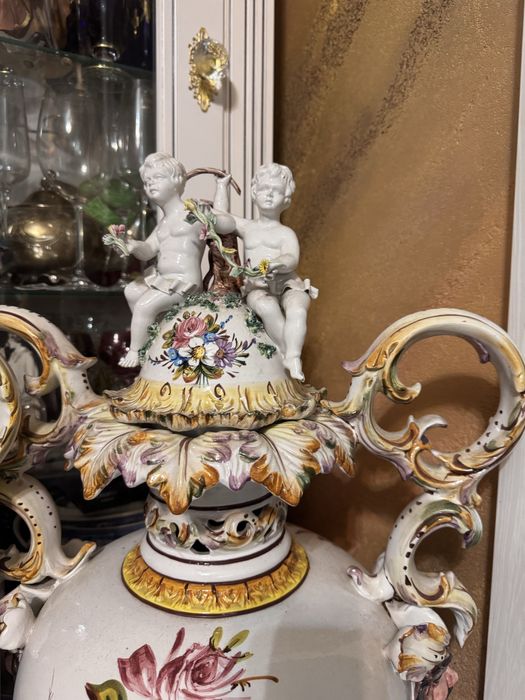 Vand doua vaze mari din italia superbeeee