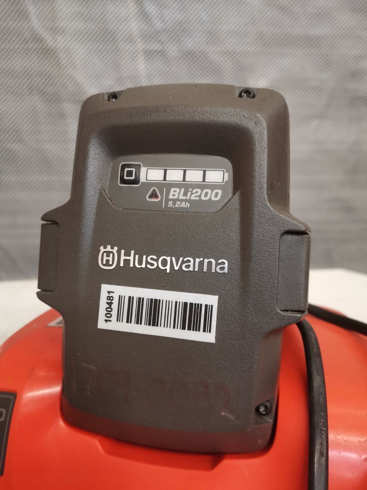 Батерия 36V 5,2 Ah Husqvarna BLi200 и зарядни