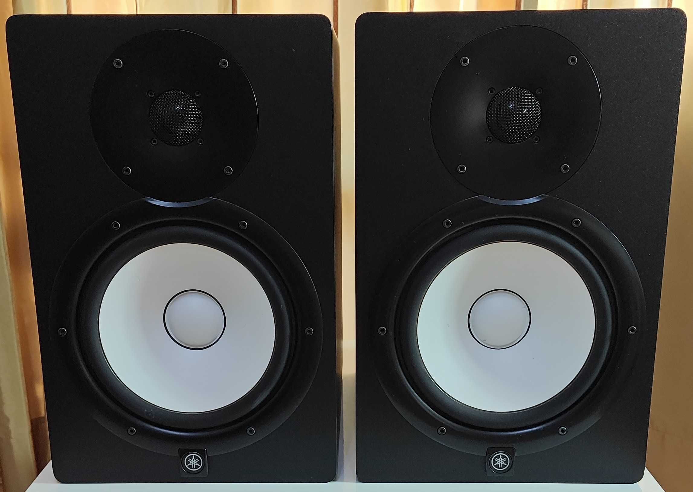 Комплект студийни монитори Yamaha HS8 и субуфер HS8S