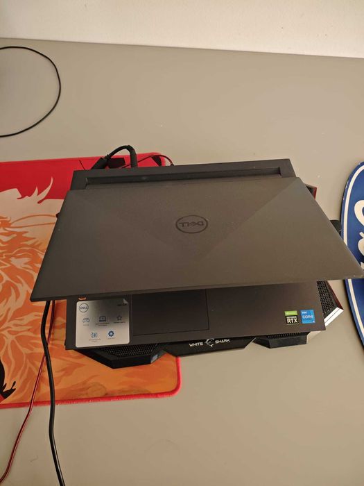 Laptop Gaming Dell G15