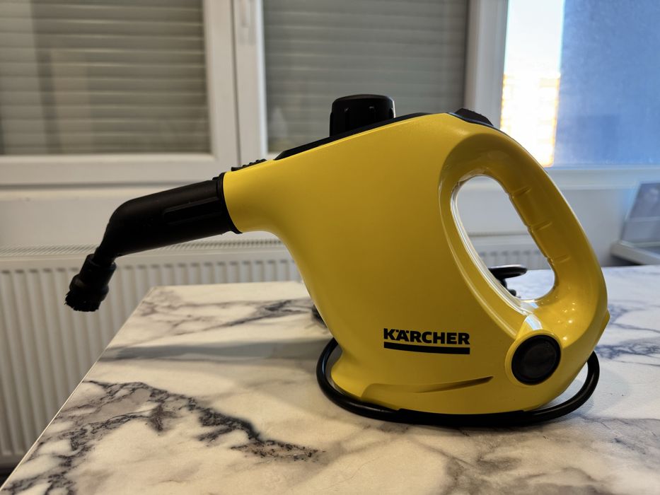 Aparat de curatat cu aburi Karcher SC1