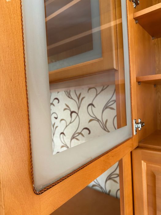 Холна секция/библиотека/мебели масив