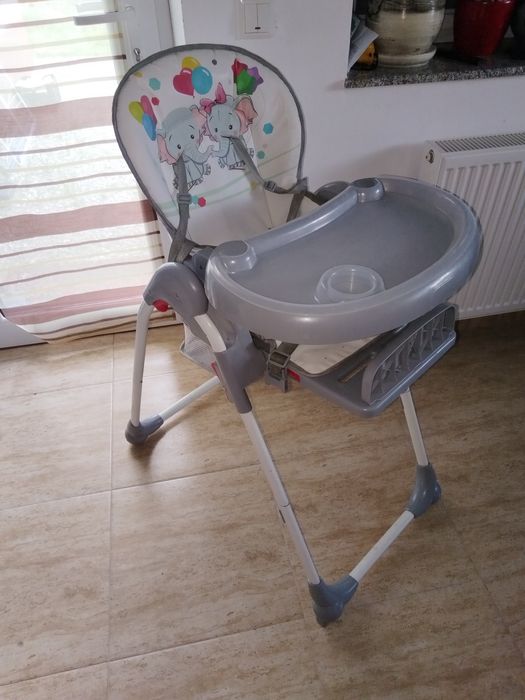 Scaun de masa pentru bebe