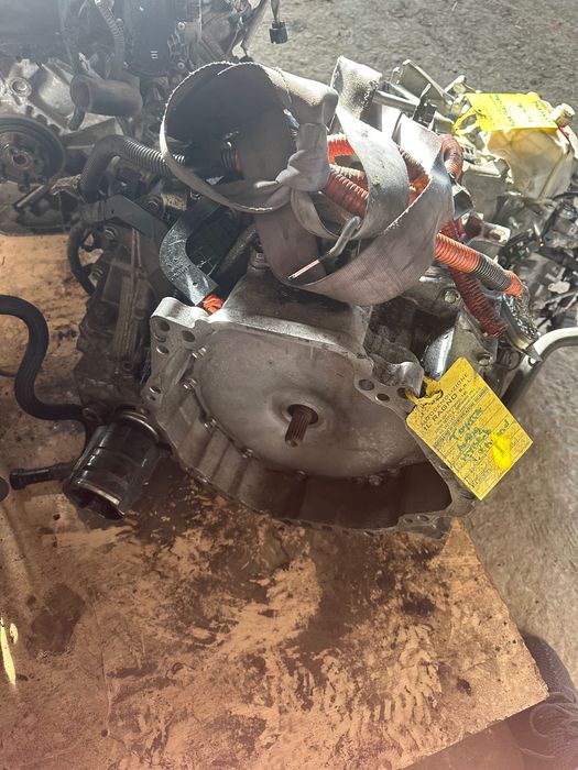 Cutie toyota auris 1.8 hybrid cod motor 2ZR-FXE