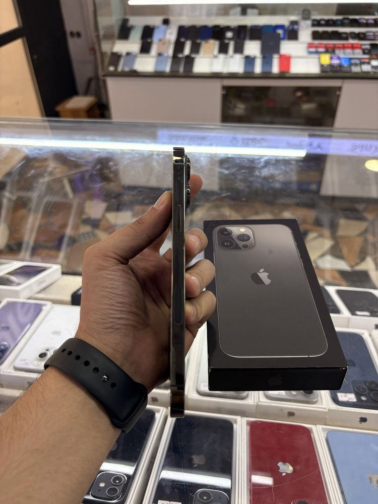 iPhone 13 Pro Max 256 gb black