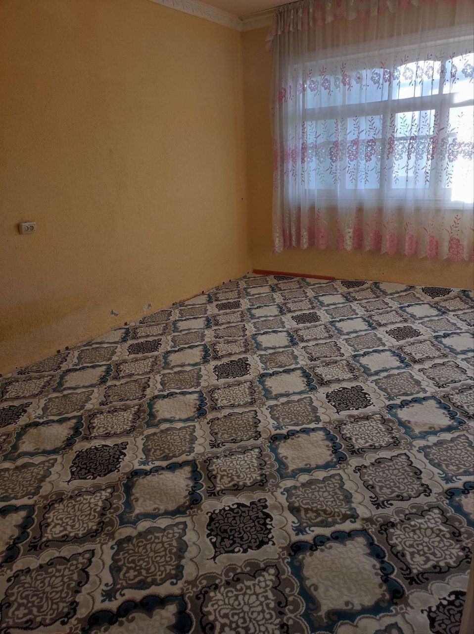 Продается 2 комнатная квартира