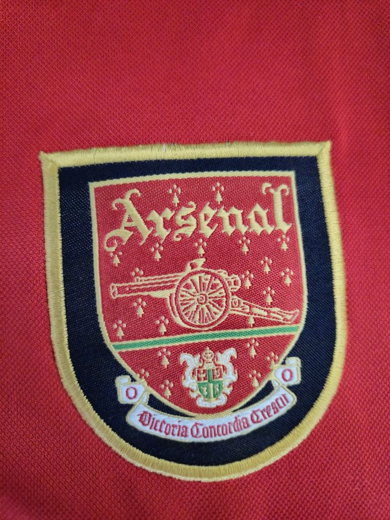 Arsenal x Nike 2000/2001 home shirt