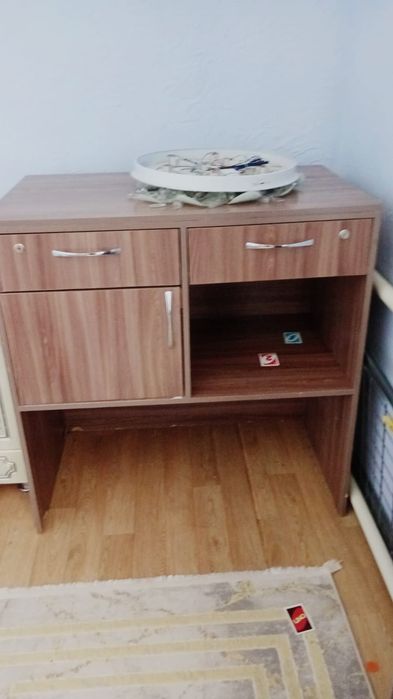 Кассовый шкаф и дамой тоже можно