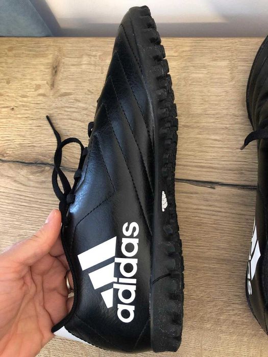 Ghete fotbal sintetic