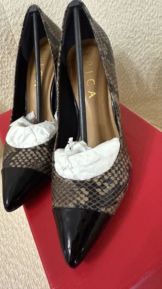 Pantofi din piele de sarpe Epica - marimea 35