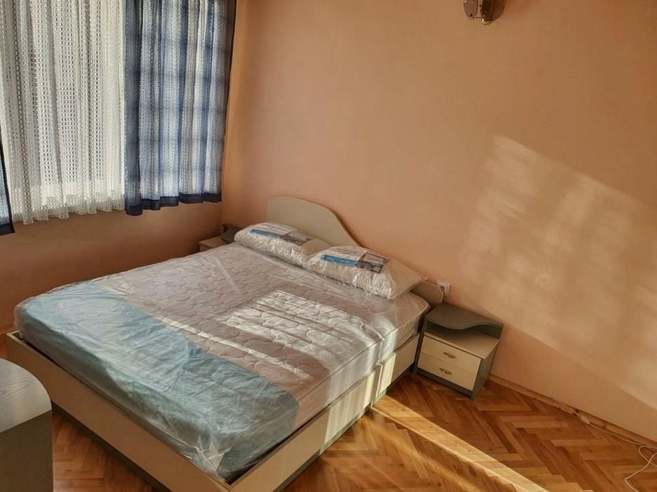 Дава се под наем Тристаен апартамент в София, Медицинска академия - 118 кв.м за 749 € - Снимка #6