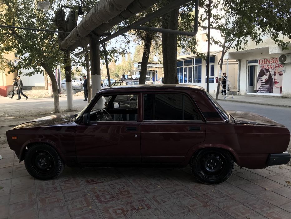срочно продаётся ВАЗ 2107