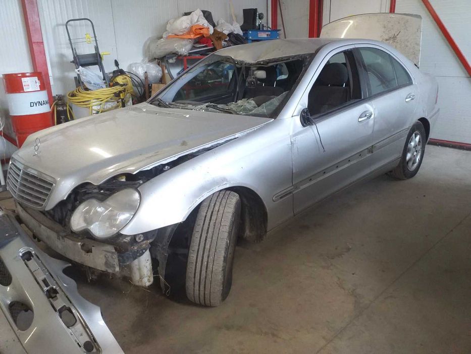 Мерцедес Бенц С 200 CDI – на части Mercedes-Benz C200