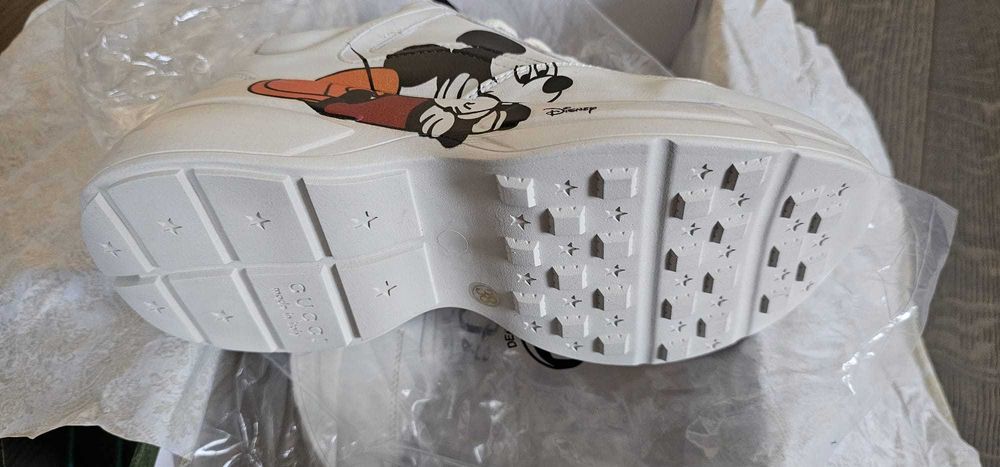 Adidas piele marimea 38